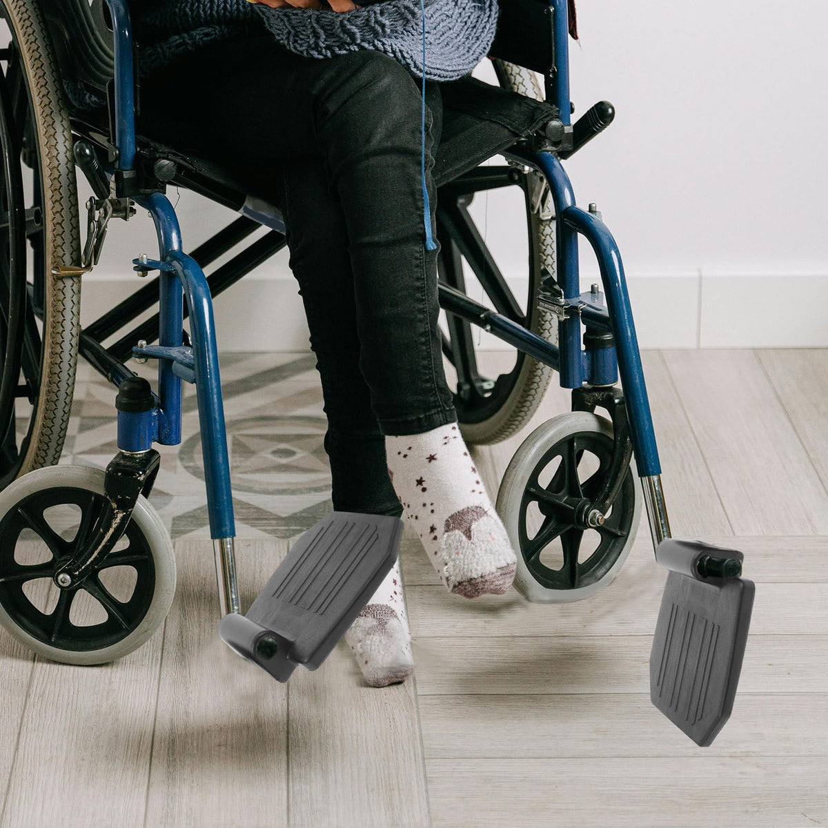 Heavy Duty Wheelchair Footrest 2pcs U946